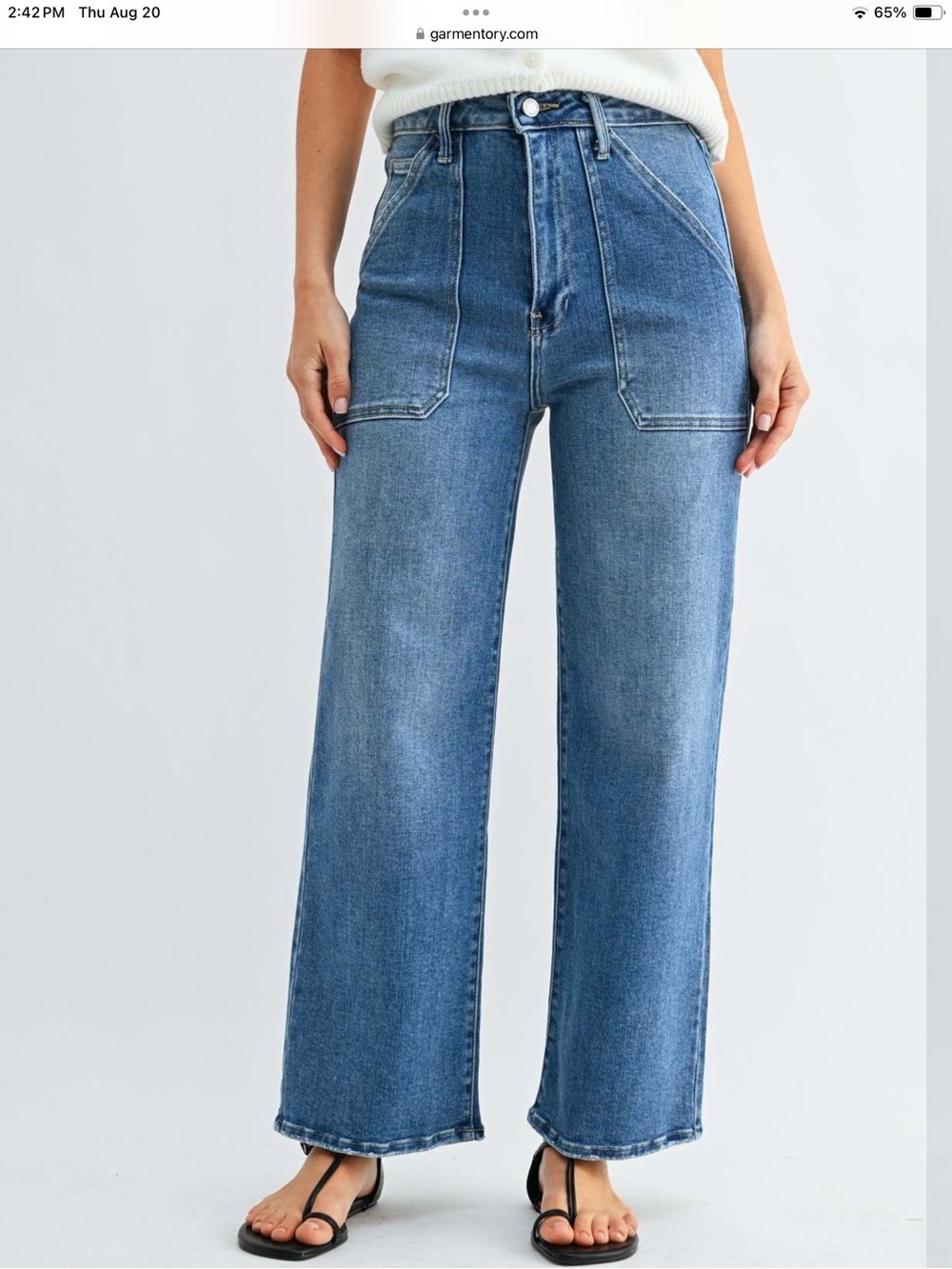 Just Black The patch pocket  Medium Blue High-Rise Wide-Leg Jeans
